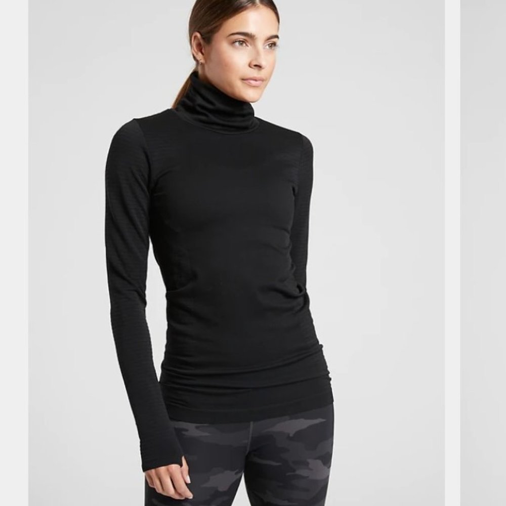 ATHLETA Flurry Blizzard Seamless Turtleneck M
